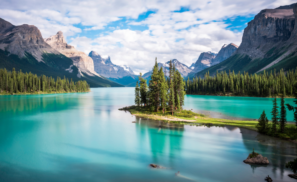 When is the Best Time to Visit Canada?